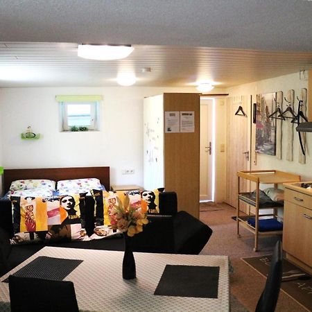 Ferienwohnung Am Kocher-Jagst Radweg Neuenstadt am Kocher Ngoại thất bức ảnh
